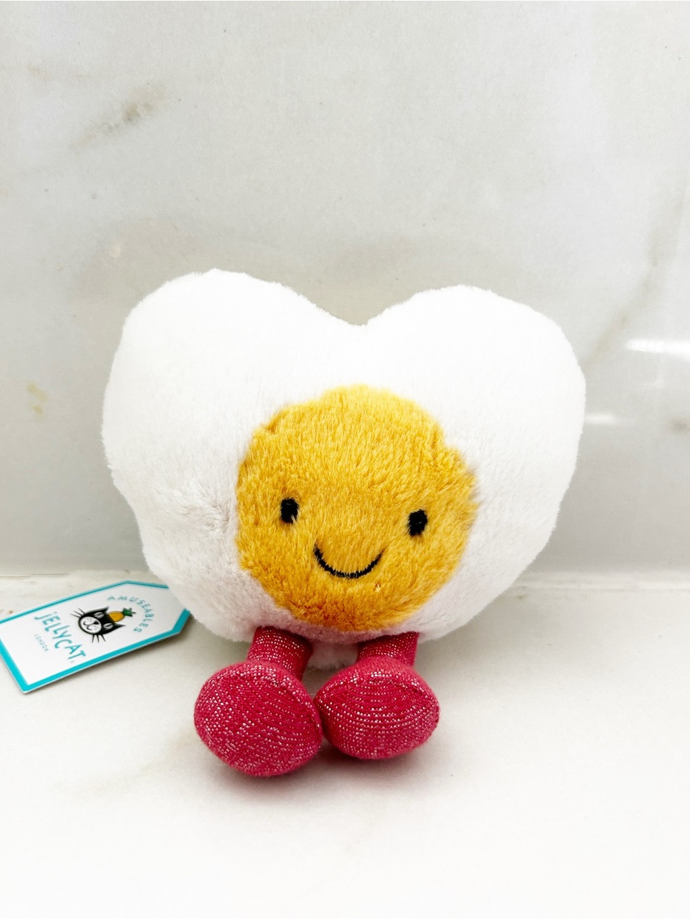 BNWT Jellycat Amuseables Heart Egg